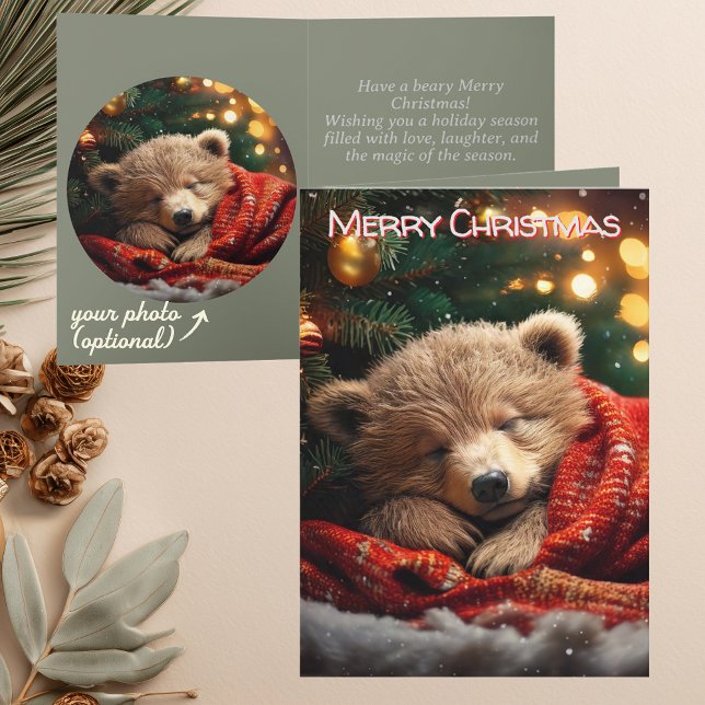 Cartão De Festividades Feliz Natal Férias Urso de Descanso (Cozy sleeping bear cub folded Christmas Holiday card. Personalised family photo option inside)