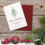 Cartão De Festividades Feliz Natal Festivo Evergreen Tree Retro<br><div class="desc">Feliz cartão de Natal,  com uma árvore verde decorada com ornamentos e design de roteiro vermelho. Com a inscrição personalizável,  você pode adicionar seu próprio texto. Uma maneira simples e festiva de desejar aos seus amigos e família as bênçãos da estação.</div>