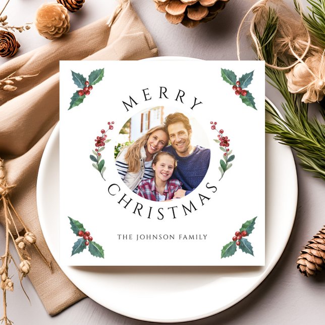 Cartão De Festividades Feliz Natal Holly Foto Botânica (Merry Christmas Holly Botanical Photo Holiday Card)