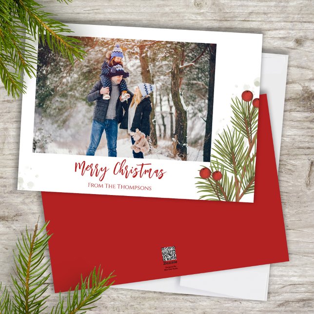 Cartão De Festividades Feliz Natal Red Holly Berries 1 Foto (Merry Christmas watercolor greenery holiday photo card template. )