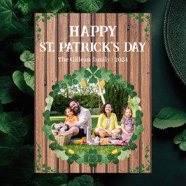 Cartão De Festividades Feliz Rua. Dia de Patrick Shamrocks Família uma fo