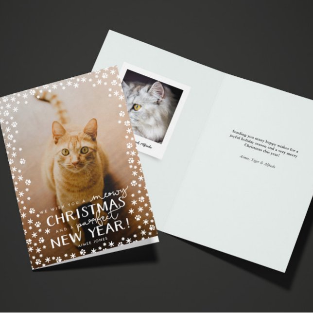 Cartão De Festividades Feriado de Gato de Natal e Puro Ano Novo (folded cat Christmas holiday and new year greeting card with custom photo and message inside)
