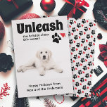 Cartão De Festividades Feriados Felizes Feriados Feriados Feriados Felize<br><div class="desc">Cartão de cartões de natal de Natal engraçado/humorístico para cães. Adicione uma foto do seu animal de estimação a este cartão de saudação "Feriados Felizes". Decorado com uma pata de cachorro e um chapéu vermelho de Papai Noel. O texto diz, "Solte o aplauso de férias nesta temporada." Termine adicionando seu...</div>