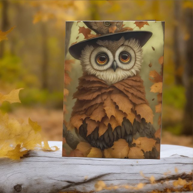 Cartão De Festividades Floresta Romântica do Poema do Outono do Outono (Adorable Fall Owl in leaves greeting card for Autumn Anniversary or Romantic Halloween)