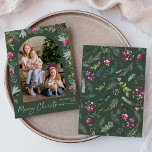 Cartão De Festividades Floresta Verde e Arco Botânico Cor-de-Rosa Brilhan<br><div class="desc">Esta coleção apresenta cor d'água,  florais cor-de-rosa claro,  bagas e verde de inverno com tipografia moderna e elegante,  com padrão botânico invernal de volta.</div>