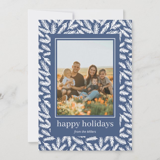 Cartão De Festividades Folhas de pinheiro desenhado à mão enquadradas car (Frente)