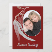 Folhas verdes vermelhas e suaves no Natal mínimo