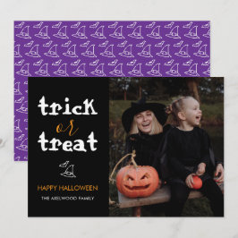 Cartão De Festividades Foto Clássica de Família no Halloween de 'Trick or
