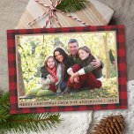 Cartão De Festividades Foto da Família Kraft de Natal Feliz<br><div class="desc">Foto da Família de Xadrezes de Buffalo Vermelha Feliz Natal Cartão de Férias Kraft</div>
