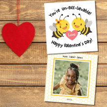 Foto de Abelha na Sala de Aula no Dia dos Namorado