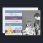 Cartão De Festividades Foto de Chrismukkah Foto de prata Douradas faixas<br><div class="desc">Adicione a sua foto a esta família combinada de cartões de férias Chrismukkah num estilo moderno de faixas coloridas de cinzas azuis, roxas e leves com sotaques de prata e ouro. Feliz Feliz Chrismukkah! Substitua o titular da foto da família por sua própria fotografia para uma carta personalizada tipo. As...</div>