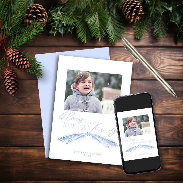 Cartão De Festividades Foto de Feriado de Pinheiro Azul Rustic Dusty (Rustic Dusty Blue Christmas Pine Holiday Photo Christmas Card)