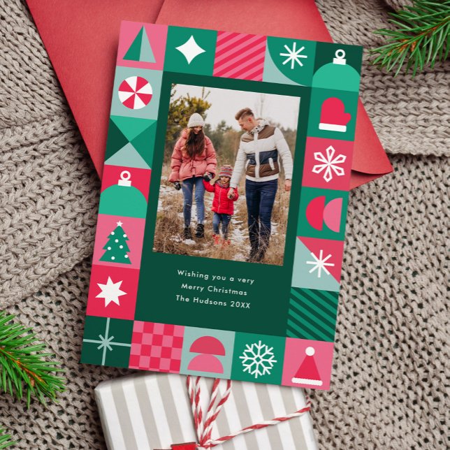 Cartão De Festividades Foto de Ícones Geométricos de Natal Moderno (fun, geometric, modern, Christmas photo card with simple holiday icons)
