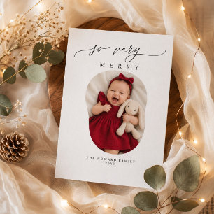Cartão De Festividades Foto de Natal da Bebê Menina de Vestido Vermelho M