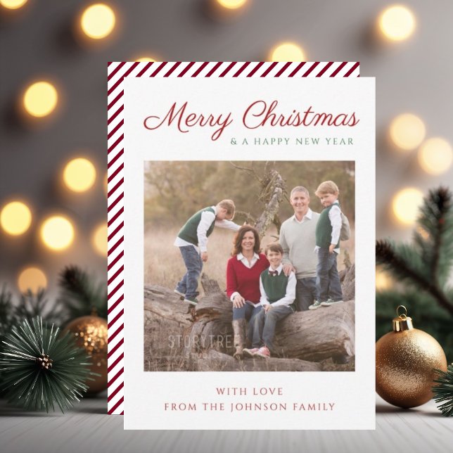 Cartão De Festividades Foto de Natal do Elegant Script Red Stripes (Elegant Script Red Stripes Christmas Photo Holiday Card)