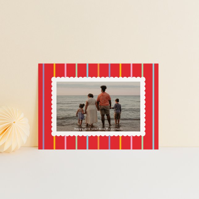 Cartão De Festividades Foto de Paisagem de Stripes Simples e Escalas (new year card red with bright colored vertical stripes and family photo in a white scalloped frame)