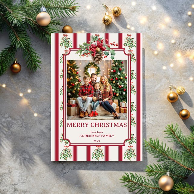 Cartão De Festividades Foto do arco do pinheiro vermelho de Natal (Christmas red retro stripes pine bow photo holiday cards template one photo elegant cards)