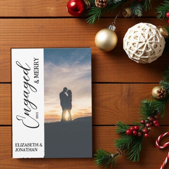 Cartão De Festividades Foto do Casal Engajado e Feliz (Criador carregado)