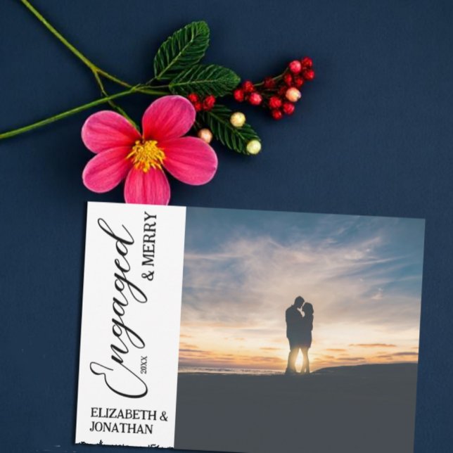 Cartão De Festividades Foto do Casal Engajado e Feliz (Criador carregado)