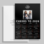 Cartão De Festividades Foto do logotipo Black Sleek Calendar 2026 Busines<br><div class="desc">Envie seus cartões de natal com nosso Calendário de Placas Planas de Feriado de Férias de Férias de Férias de Férias Empresariais, Pequenas e Modernas, Quadradas Minimalistas de Quadrinhos. Este sofisticado design vertical permite que você apresente uma foto favorita da equipe e seu logotipo personalizado na frente, combinando profissionalismo com...</div>
