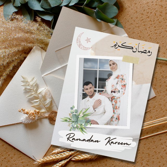Cartão De Festividades Foto do moderno Floral Islâmico Ramadan Mubarak (Criador carregado)