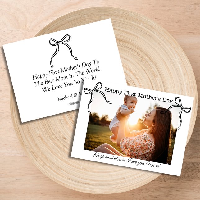 Cartão De Festividades foto do primeiro dia de as mães, um arco preto bon (Criador carregado)