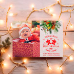 Cartão De Festividades Foto Elegant Floral Baby's First Christmas<br><div class="desc">Celebre o primeiro Natal do seu bebê com um toque de elegância e charme! Nosso Cartão-postal de Natal do bebê Floral Elegante é projetado para capturar a magia desse marco especial. Design Floral impressionante: As lindas, desenhadas à mão, motins florais enquadram a foto do seu bebê, acrescentando um eterno e...</div>