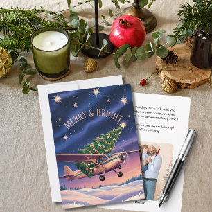 Cartão De Festividades Foto engraçada de avião antigo e árvore de Natal