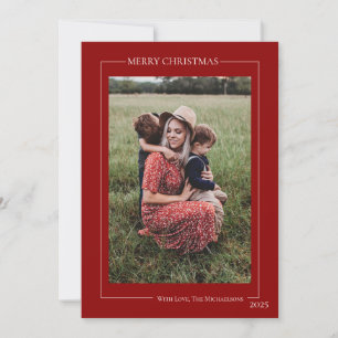 Cartão De Festividades Foto Minimalista da Família em Vermelho