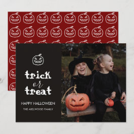Cartão De Festividades Foto moderna de Halloween da família Trick or Trea