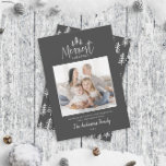 Cartão De Festividades Foto moderna de Natal rústica na moda 1<br><div class="desc">Um cartão de feriado de na moda 1,  que é mínimo de Natal moderno. Com texto desenhado à mão moderno e árvores. A cor preta e branca do backer pode ser personalizada.</div>