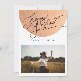 Cartão De Festividades Foto moderna rosa com tipografia do feliz ano novo
