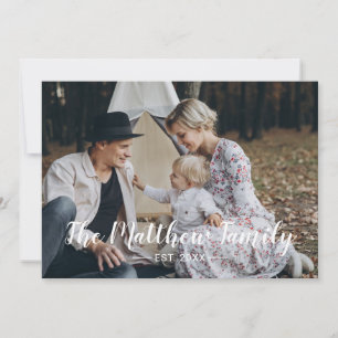 Cartão De Festividades Foto personalizada com nome de família e ano esta