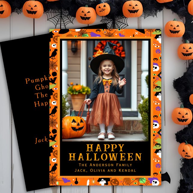 Cartão De Festividades Foto Personalizada Do Halloween Do Monstro Bonito (Cute Monster Mash-Up Custom Halloween Photo Holiday Card)