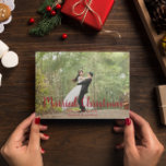 Cartão De Festividades Foto recém-casada Elegante de Natal<br><div class="desc">Um cartão de Natal elegante de Natal casado e recém-casado. Foto de modelo via Pixabay licenciada sob CC0 e deve ser substituída por sua própria foto</div>