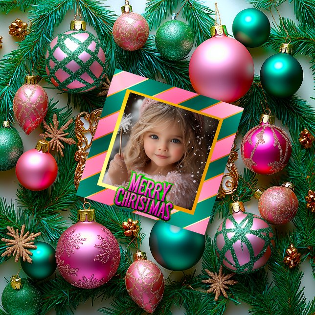 Cartão De Festividades Foto rosa encantada e verde da Wonderland de inver (Cute Pink and Green Merry Christmas Holiday Photo Card)