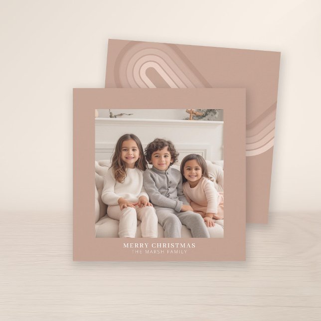 Cartão De Festividades Foto Simples Quadrada - Trilha Retroativa Neutra M (A simple white border makes this a beautiful Christmas card with a gallery style. Print or Download)