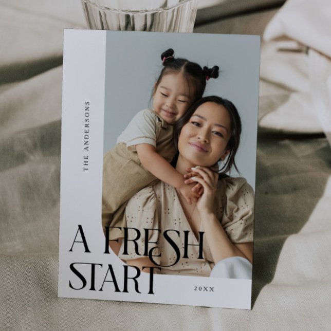 Cartão De Festividades Fresh Start New Year White Curved Frame Photo (Criador carregado)