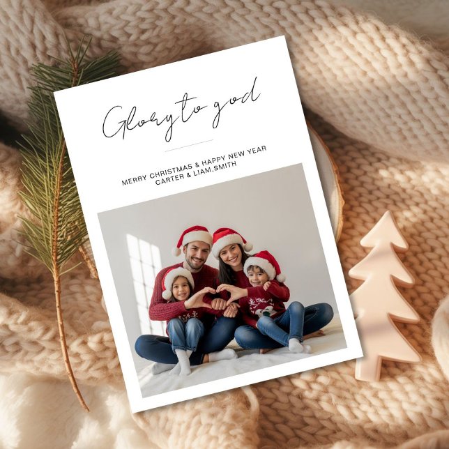 Cartão De Festividades Glory to God Red Sweater Family christmas  Card (Criador carregado)