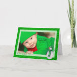 Cartão De Festividades Green Star Pattern And Snowman Christmas<br><div class="desc">This Christmas card features a design in green with a star pattern background and a cute cartoon snowman with a green hat and scarf with text that reads, "Believe!" Replace the photo on the front with your own picture. Customize the text inside and out using Zazzle's many font styles and...</div>