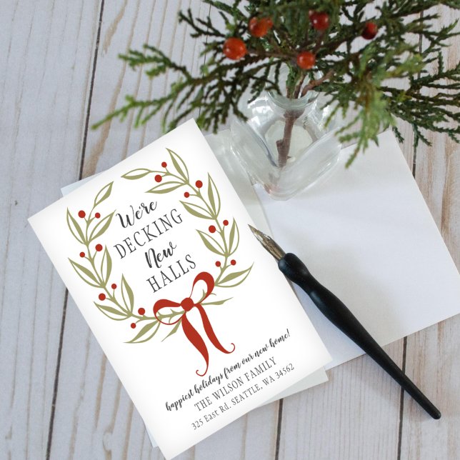 Cartão De Festividades Holiday Decking The New Halls Moving Announcement (Criador carregado)