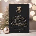 Cartão De Festividades Holly Berry Buquê Romântico Foto de Natal Preto<br><div class="desc">Esta simples carta chata de Natal apresenta uma elegante e romântica carta caligráfica suave,  com um buquê de fruta holly de inverno e uma fotografia no verso. Para uma personalização mais avançada deste design,  clique no BOTÃO FERRAMENTA DESIGN AZUL acima!</div>