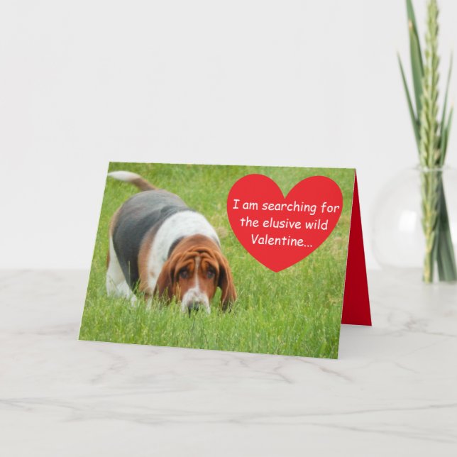 Cartão De Festividades Hound basset com placa de Dia de os namorados engr (Frente)