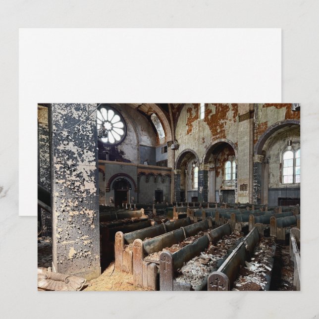 Cartão De Festividades Igreja Abandonada (Frente/Verso)