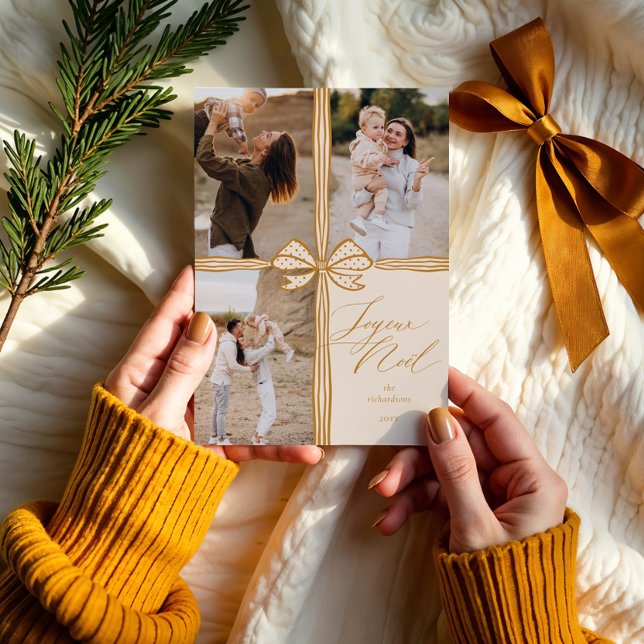 Cartão De Festividades Joyeux Noël Elegante Arco Apresenta Colagem de Fot (Joyeux Noël Elegant Bow Present Photo Collage Holiday Card)