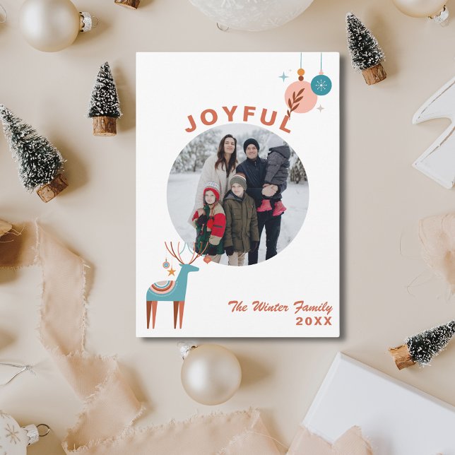 Cartão De Festividades Joyful Modern Feser Reindeer Foto (Joyful Modern Festive Reindeer Photo Holiday Card
)