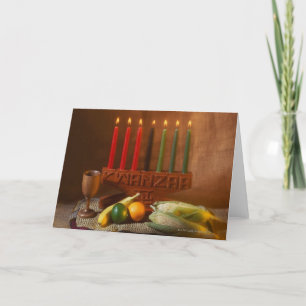 Cartão De Festividades Kwanzaa candles and food