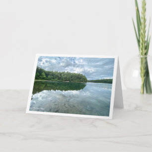 Cartão De Festividades Lago Walden - nuvens no lago