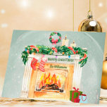 Cartão De Festividades Lareira de Natal dá efeito no globo da neve<br><div class="desc">Do Charm Design Studio — uma encantadora cena de Lareira de Natal — meias penduradas pela lareira; cordas coloridas de luzes; velas queimando; coroa sobre a lareira — Feliz Natal — Personalize com o Nome — e o ano — com a sensação de um globo de neve. Quaisquer pedidos específicos,...</div>