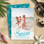 Cartão De Festividades Let It Snow Somewhere Else Modern Fun Beach Photo<br><div class="desc">“Let it snow (somewhere else).” A fun, humorous quote with playful, whimsical turquoise typography, faux gold foil snowflakes, and your personal message/name/year overlay the photo of your choice. A faux gold snowflake pattern overlays turquoise blue on the back. Usher in the holiday season, as well as brag to your snowbound...</div>